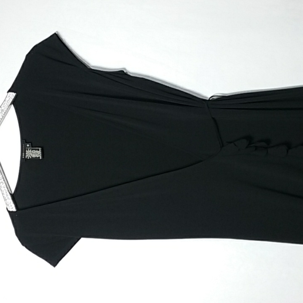 BCBG Maxazria women's wrap dress size M